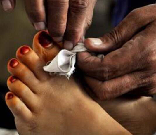 خضدار آن مسڑ ئسے نا جون خننگا