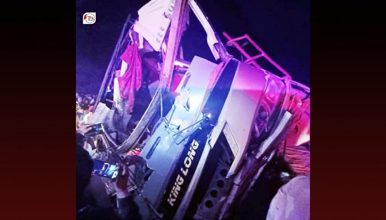 پنجگور آن کراچی کن ہنوکا مسافر کوچ ءِ شکست، 14 مسافر بیران