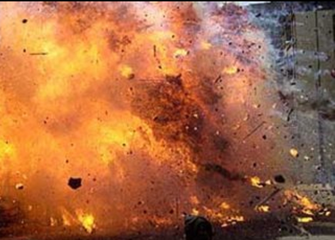 چمن،چیک پوسٹ آ چغلی بمب تراک، 6 بندغ ٹپی