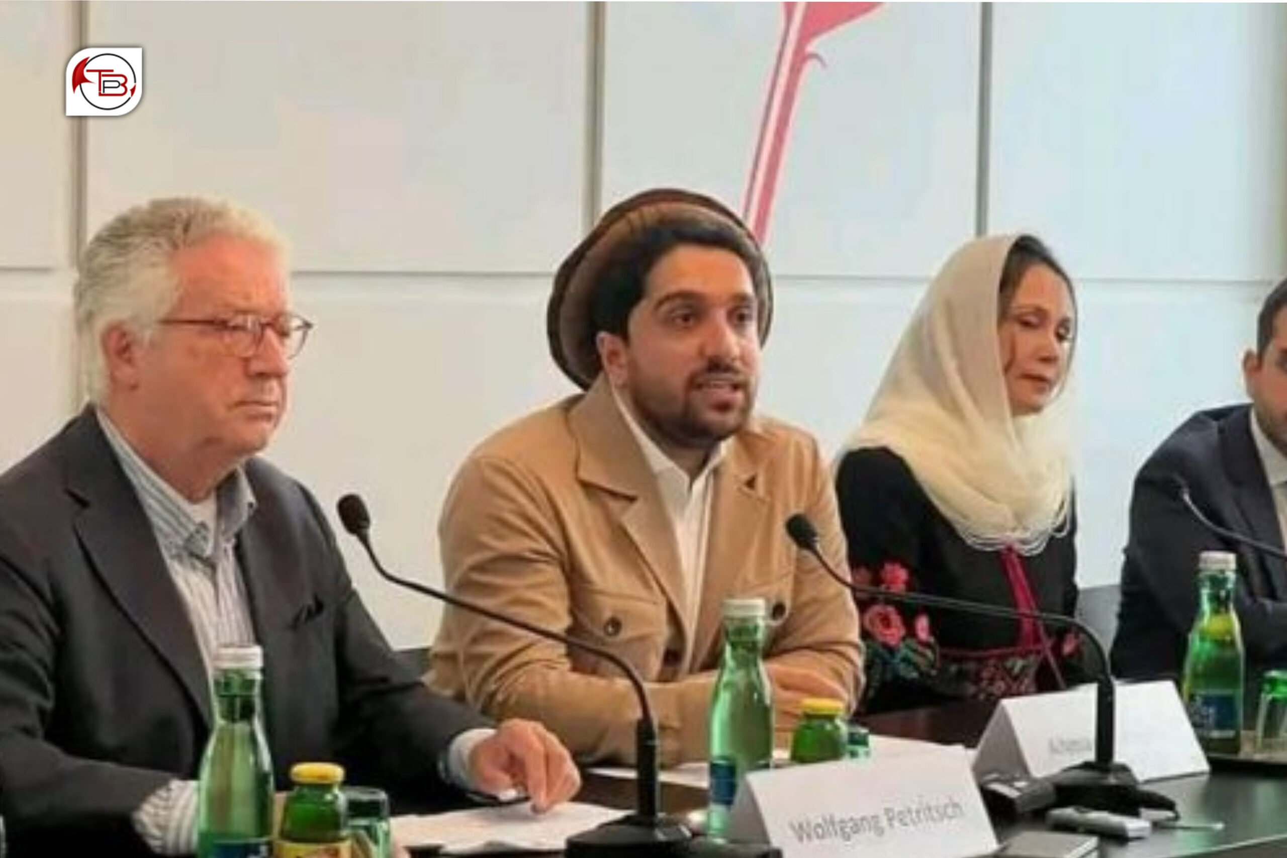احمد مسعود نا طالبان نا برخلاف پوسکنو ’سیاسی محاذ‘ نا خواست