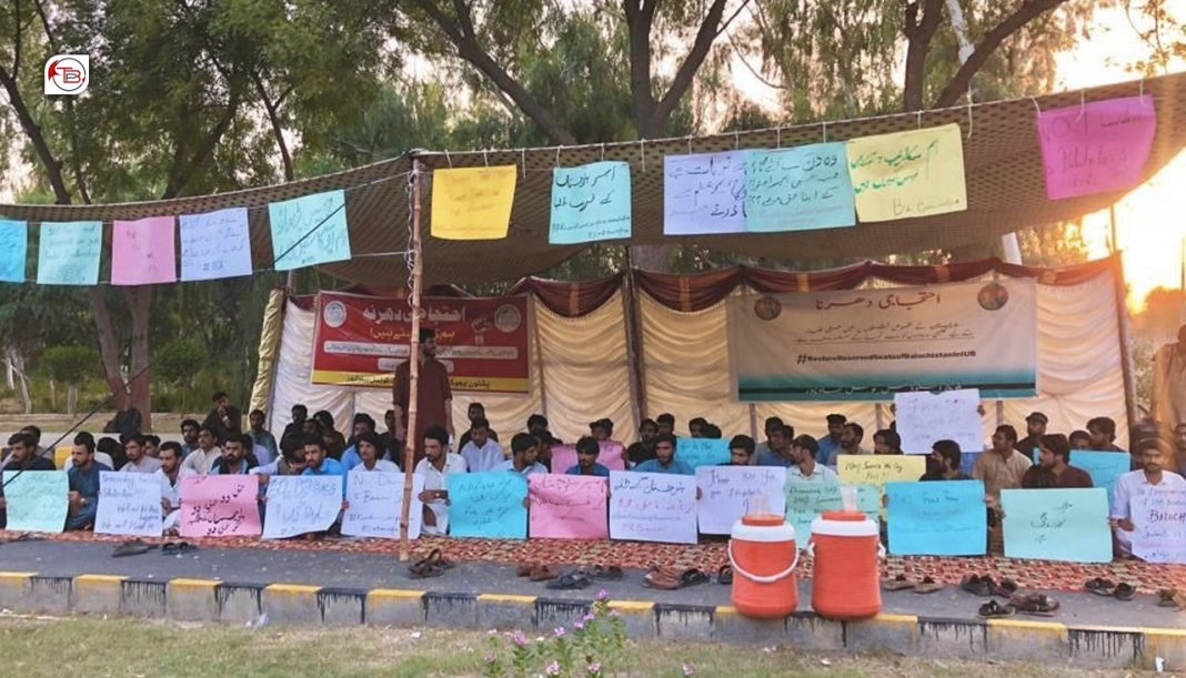 بلوچستان نا خوانندہ غاک تینا حق آتیان اسُل پدی مفرور- بلوچستان اسٹوڈنٹس بہاولپور