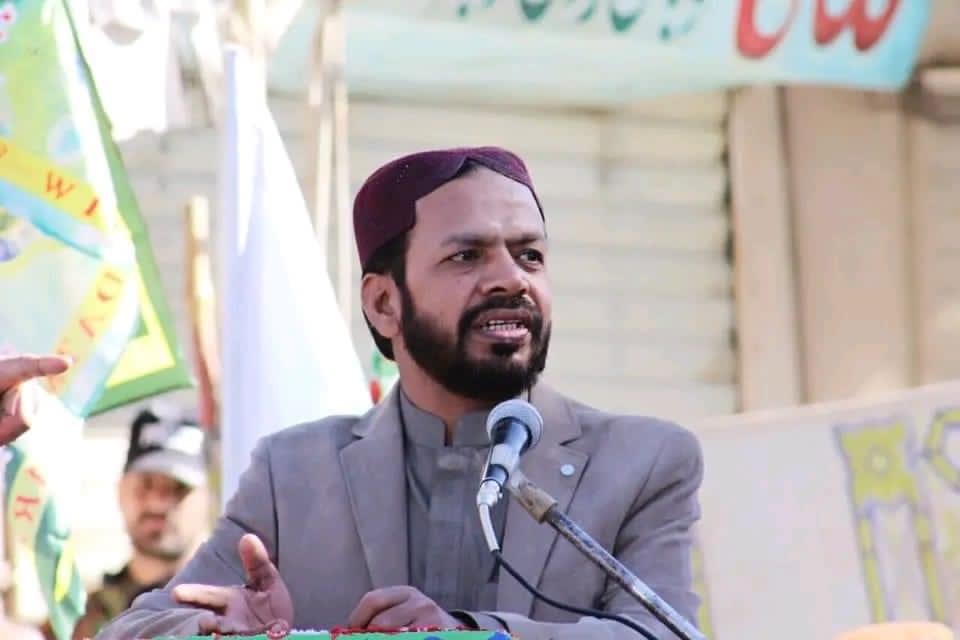 مستونگ و کیچ ئٹ سم کاری اسہ بندغ اس مرگ ئنا گواچی،اسٹ ٹپی