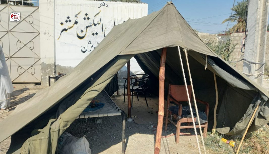 تربت: گچین کاری کمیشن نا دفتر آ جلہو، پولیس کارندہ اس مرگ ئنا گواچی