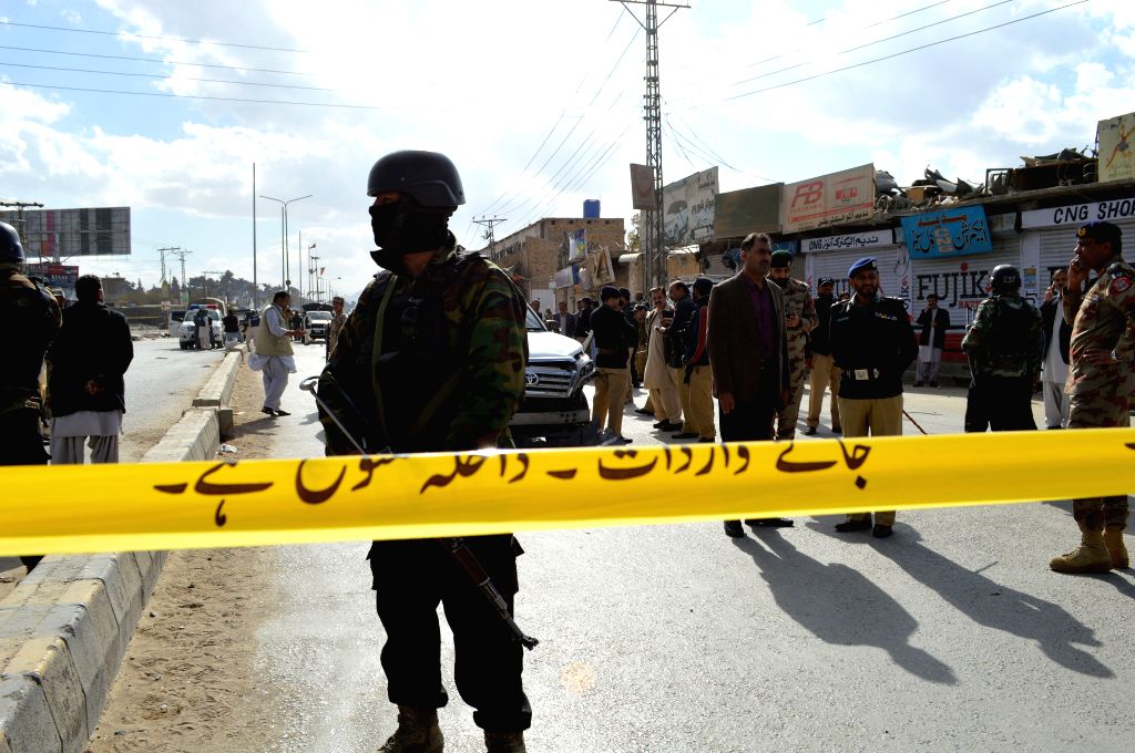 مستونگ، قلات: گچین کاری دفتر آتیا بمب جلہو، ارا بندغ ٹپی