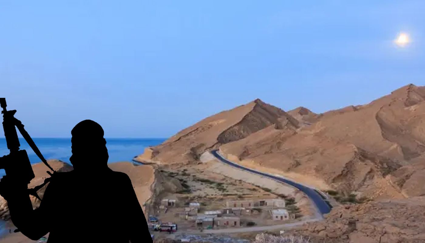 گوادر: جیونی کوسٹل ہائی وے آ سلہہ بند بندغ آتا ناکہ بندی، پولیس کارندہ غاک دزگیر، مڈی دروک گاڑیک بھن تننگار