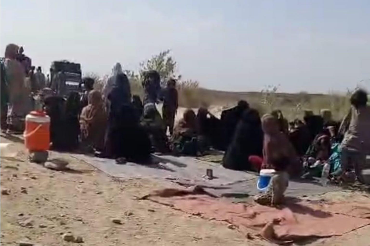 بلیدہ: آباتی نا نیام ئٹ پاکستانی لشکر نا چیک پوسٹ نا برخلاف بندغ آتا برانز