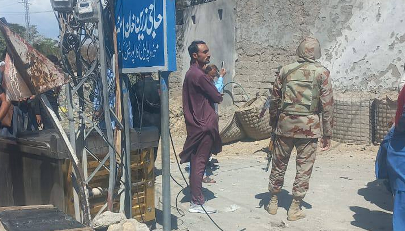 کوئٹہ: پاکستانی لشکر نا چوکی نا خڑک آ تراک