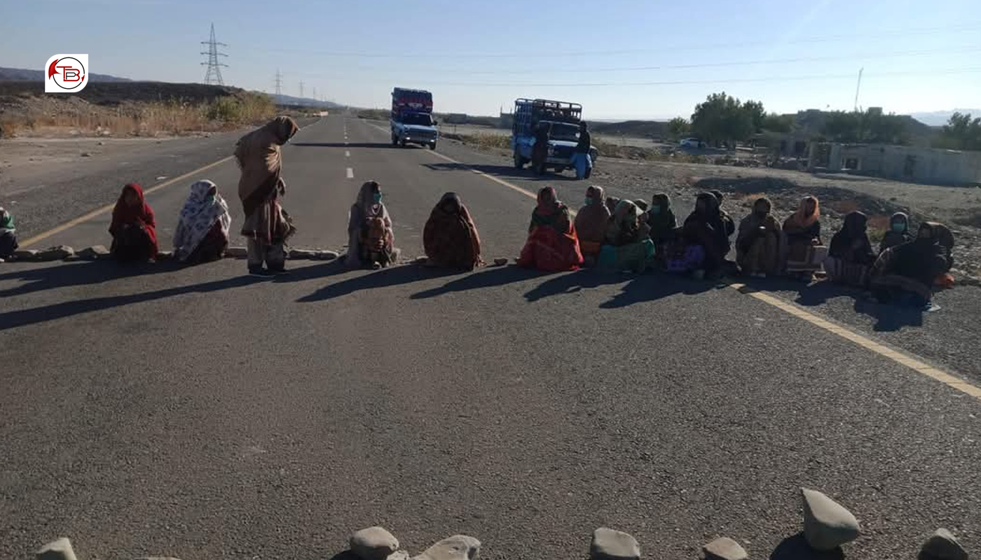 حب چوکی: ورنا بیگواہ کننگ نر برخلاف برانز، قلات برانز گپ تران آن گڈ ایسر