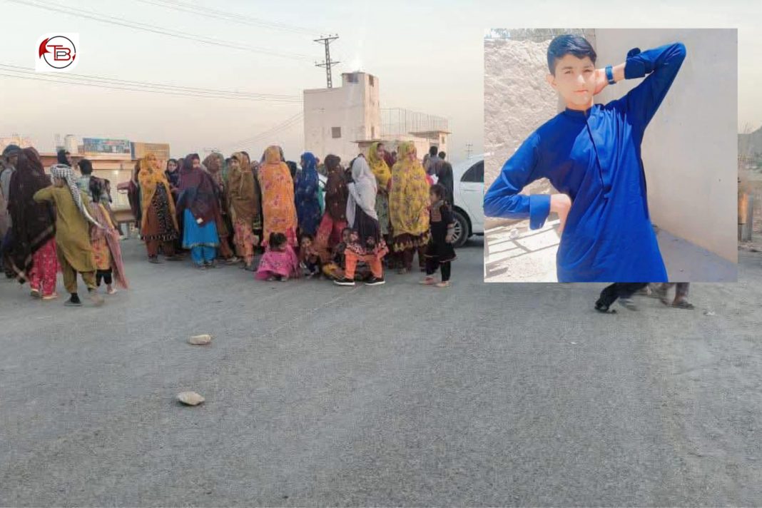 خضدار: چنک سن مار اس زوراکی ئٹ بیگواہ، خاہوت نا برانز